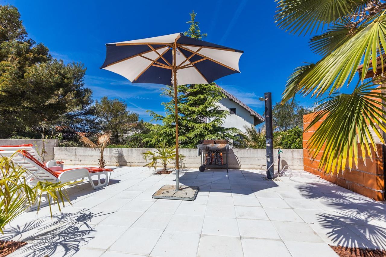 Holliday Home Maxdom Sukošan Esterno foto